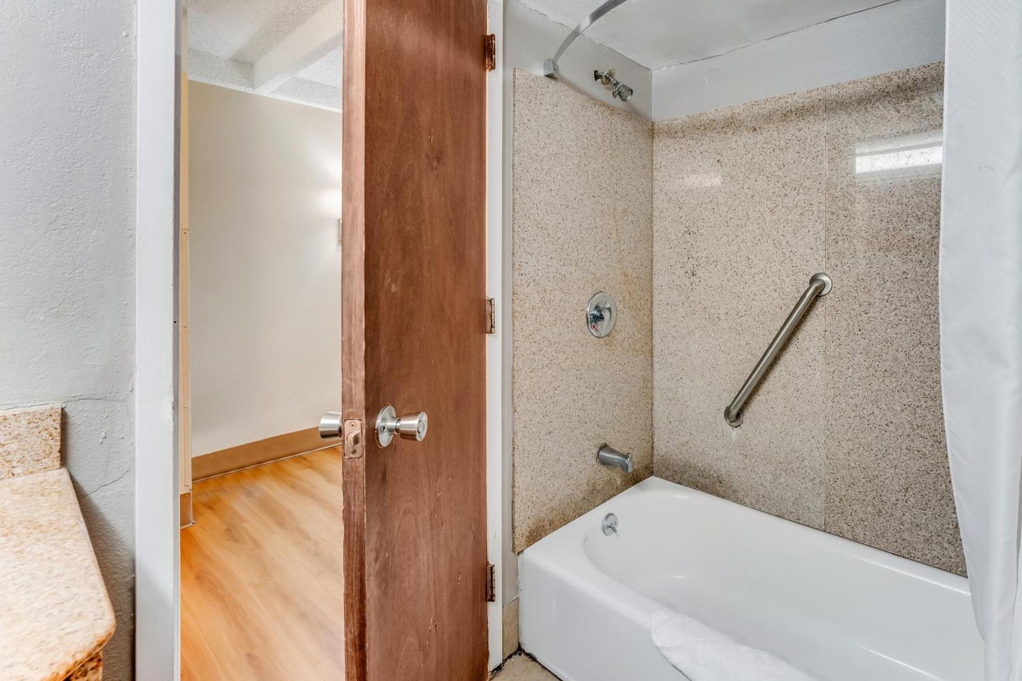 Red Carpet Inn & Suites Philadelphie Extérieur photo